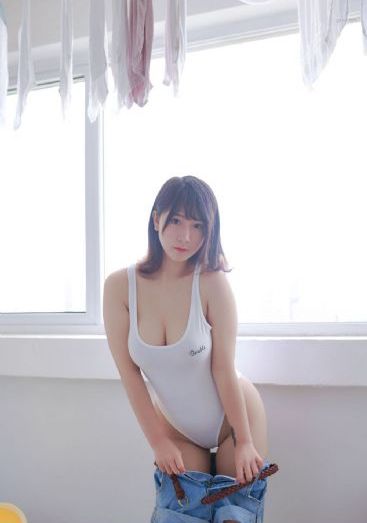 欧美女人被x图片_迅雷1080