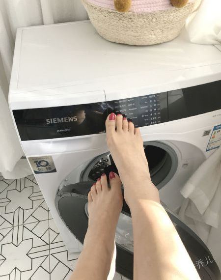 欧美真人阴部大胆写真1_4KBD在线观看